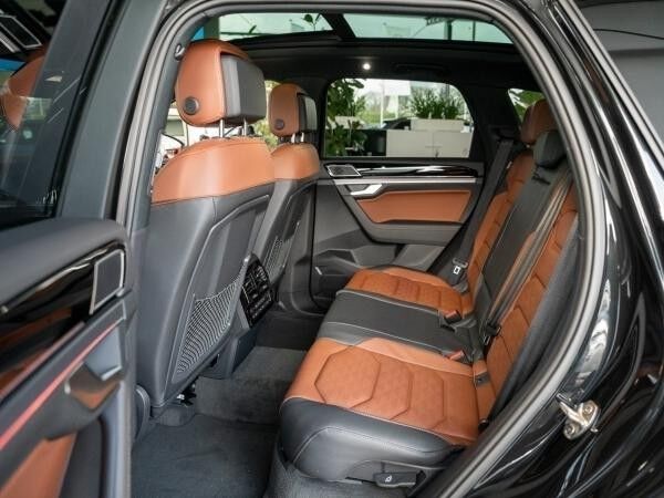 Volkswagen Touareg R-Line 3.0 l V6 TDI SCR 4MOTION Massage