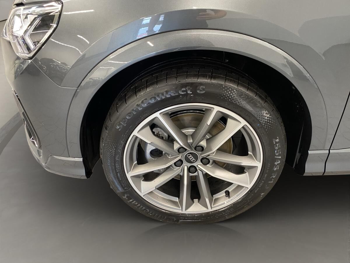 Audi Q3 40 TFSI | S-LINE | AHK ***SOFORT VERFÜGBAR!***