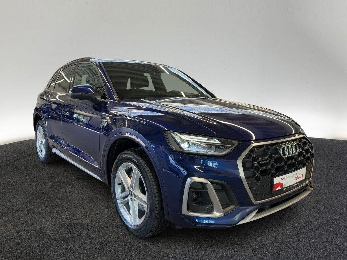Audi Q5 40 TDI qu. S line LED Kamera AHK Navi virtual