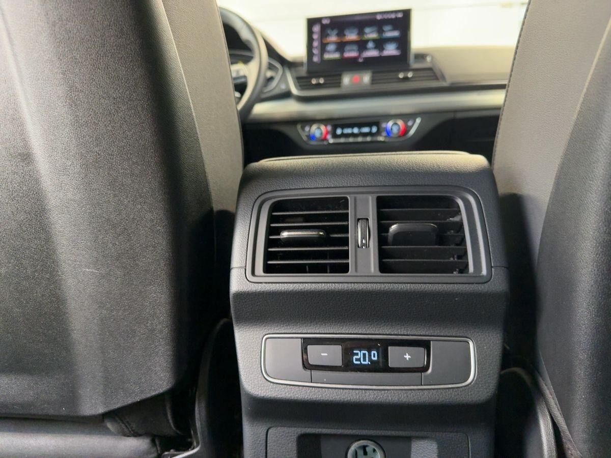 Audi Q5 40 TDI qu. S line LED Kamera AHK Navi virtual