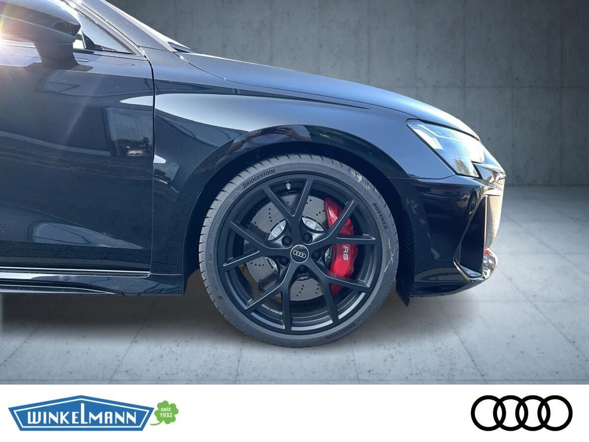 Audi RS3 Sportback TFSI quattro PANO MATRIX KAMERA 280 Km/h RS-Abgasanlage