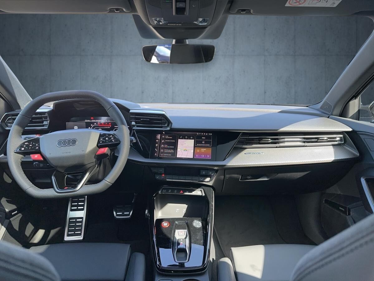 Audi RS3 Sportback TFSI quattro PANO MATRIX KAMERA 280 Km/h RS-Abgasanlage