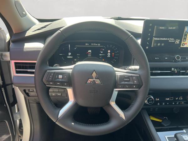 Mitsubishi Outlander 2.4 BASIS PHEV ***GEWERBEAKTION***
