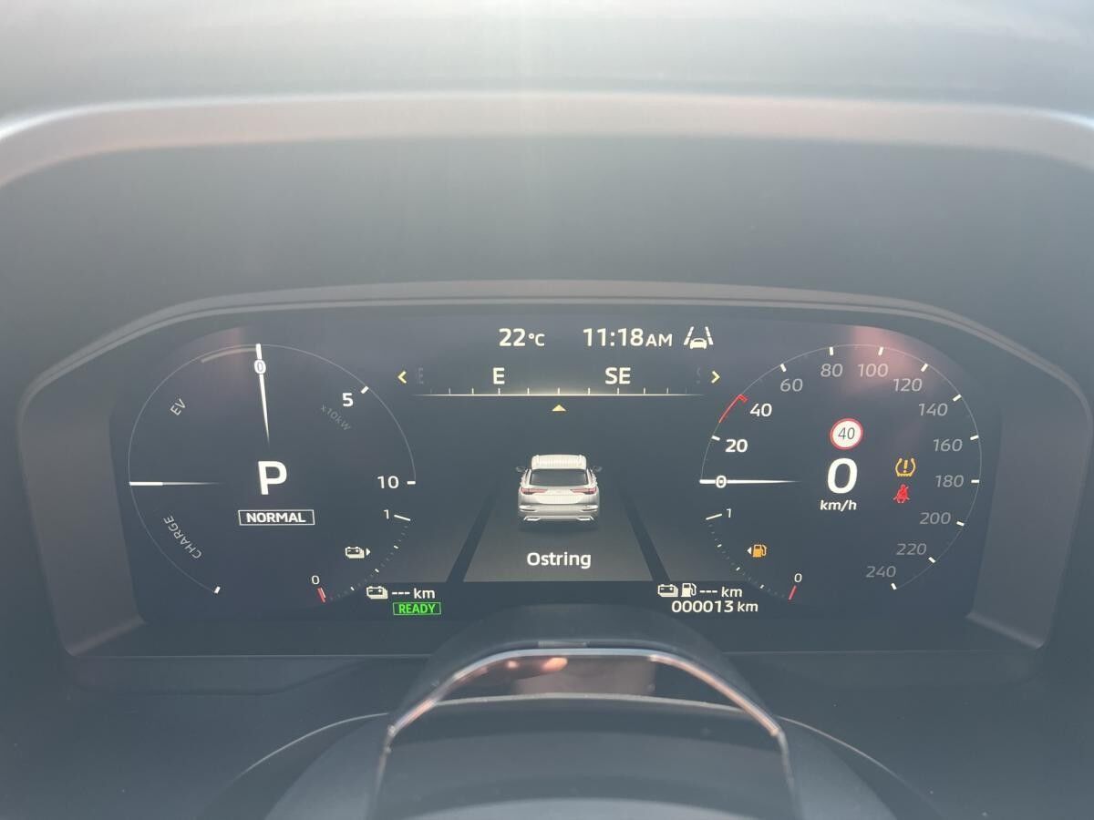 Mitsubishi Outlander 2.4 BASIS PHEV ***GEWERBEAKTION***