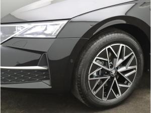 Skoda Octavia Combi Tour 2.0 TDI DSG/ Matrix, ACC, AHK