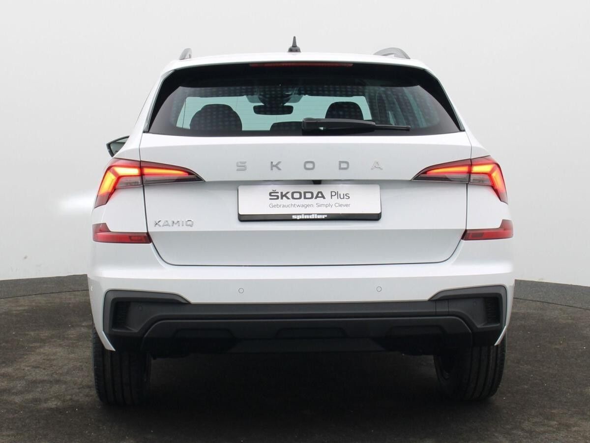 Skoda Kamiq Selection 1.0 TSI DSG / Matrix, ACC, AHK