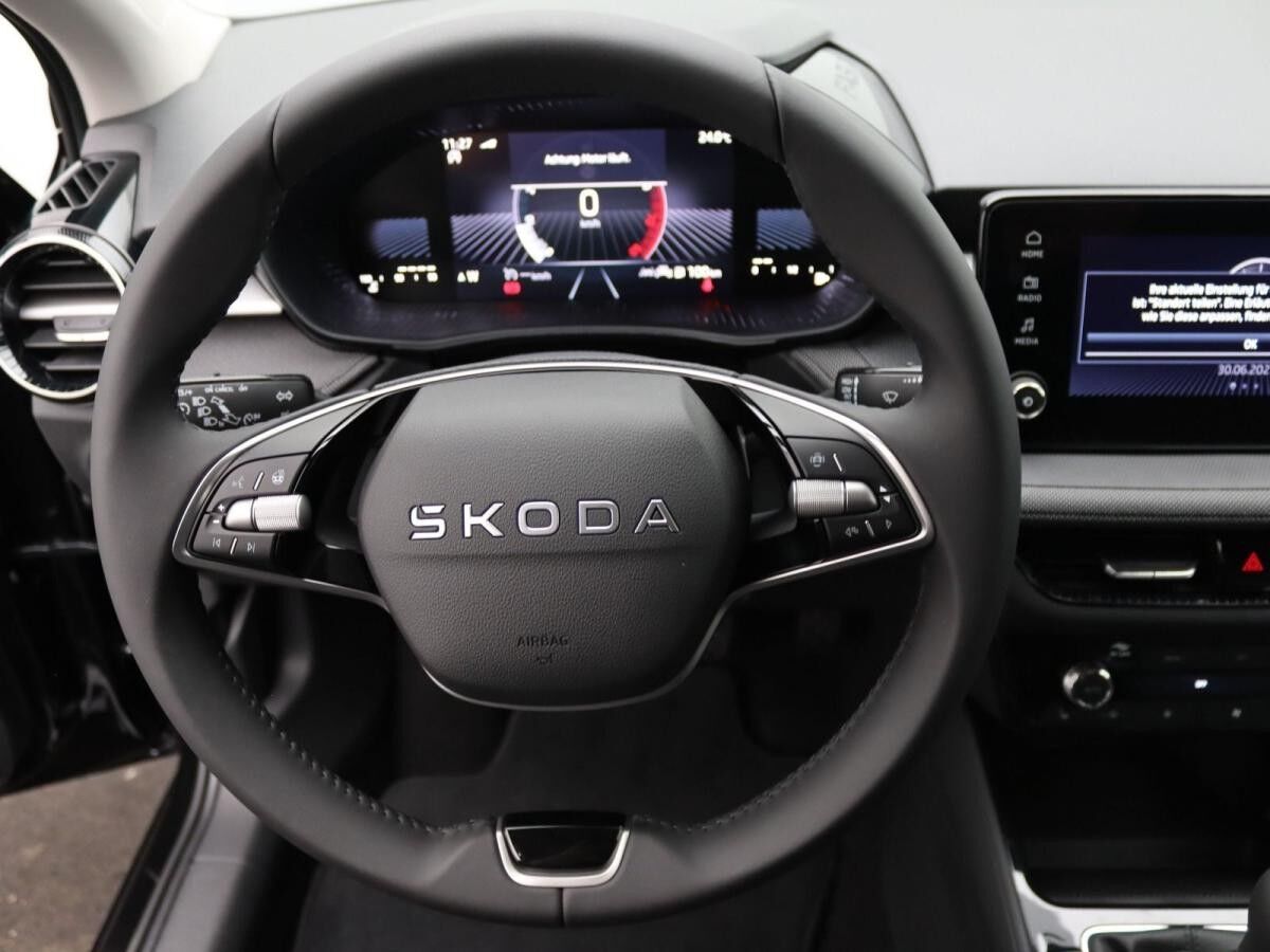 Skoda Fabia Selection 1.0 TSI / LED, RFK, SHZ, DAB+