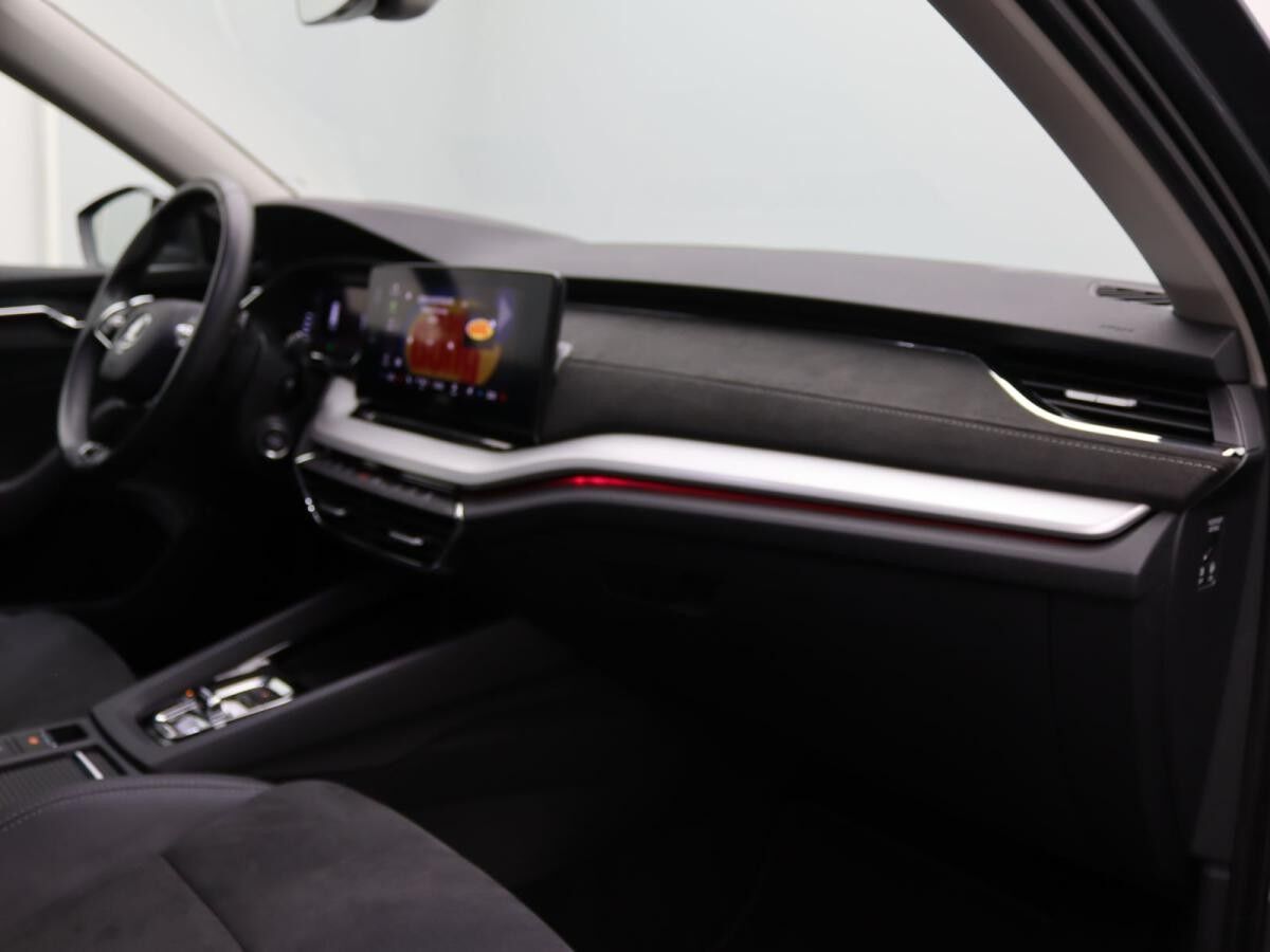 Skoda Octavia Combi Style 2.0TDI DSG / Navi, Pano, LED