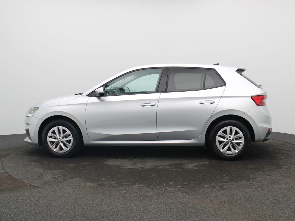 Skoda Fabia Active 1.0 TSI / LED, PDC, SHZ, SmartLink