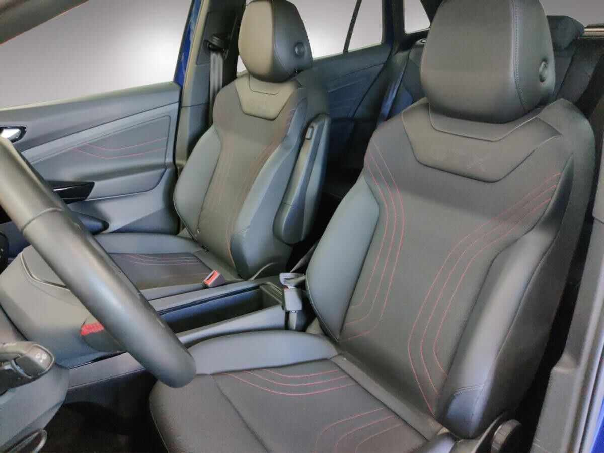Volkswagen ID.4 GTX h/AHK/Navi/Pano/Wärmepumpe/01.30Garantie