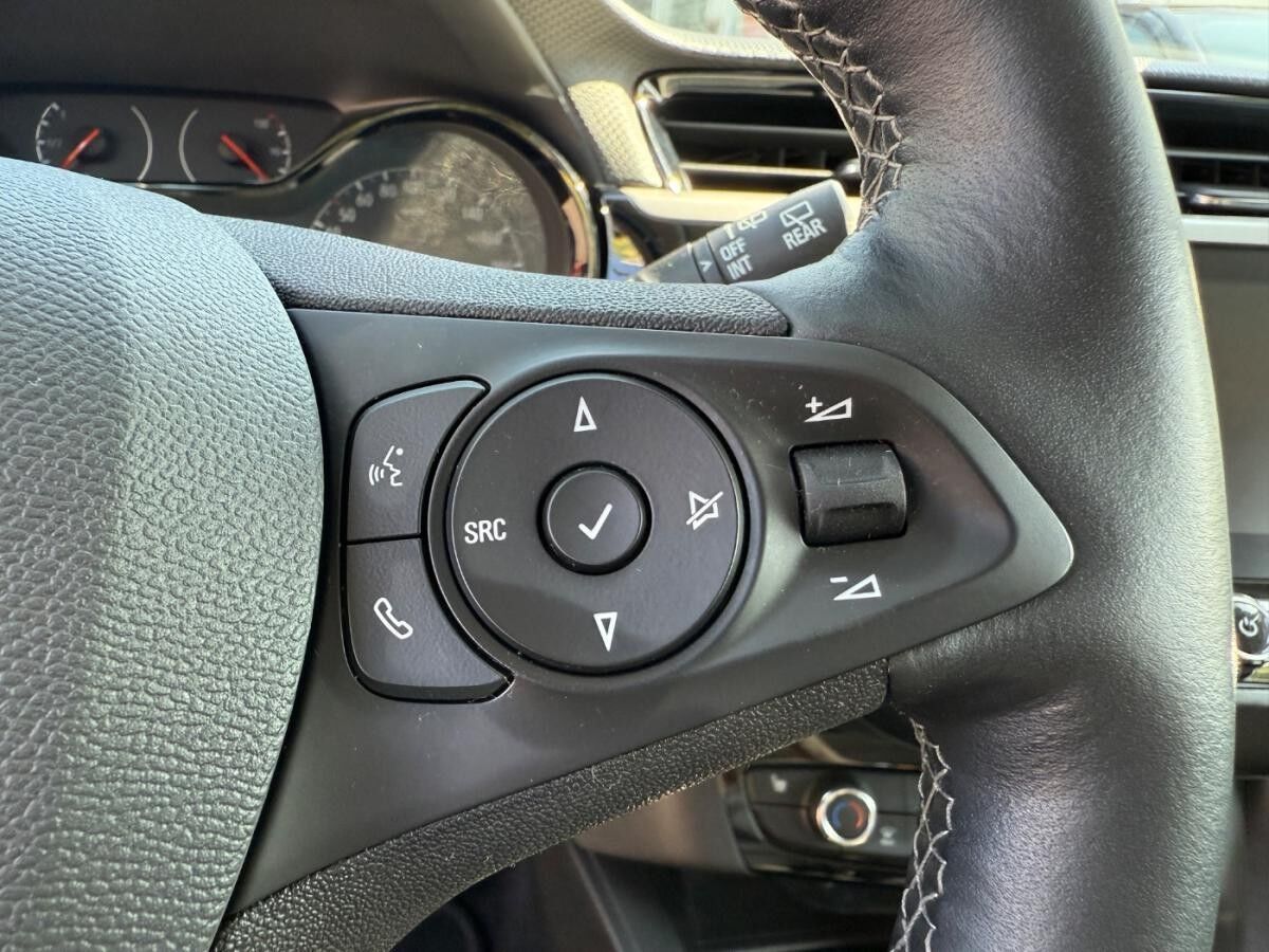 Opel Corsa F 1.2 Navi+SHZ+Winterp.+Kam.+PDC+SpurH