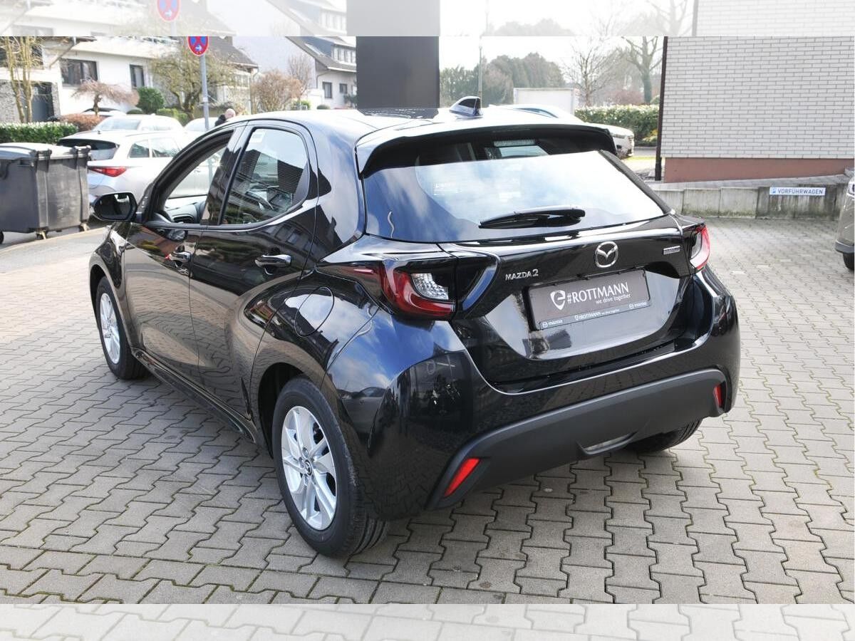 Mazda 2 Hybrid 1.5L VVT-i 116PS Aut. CENTRE-Line ACC R.Kamera
