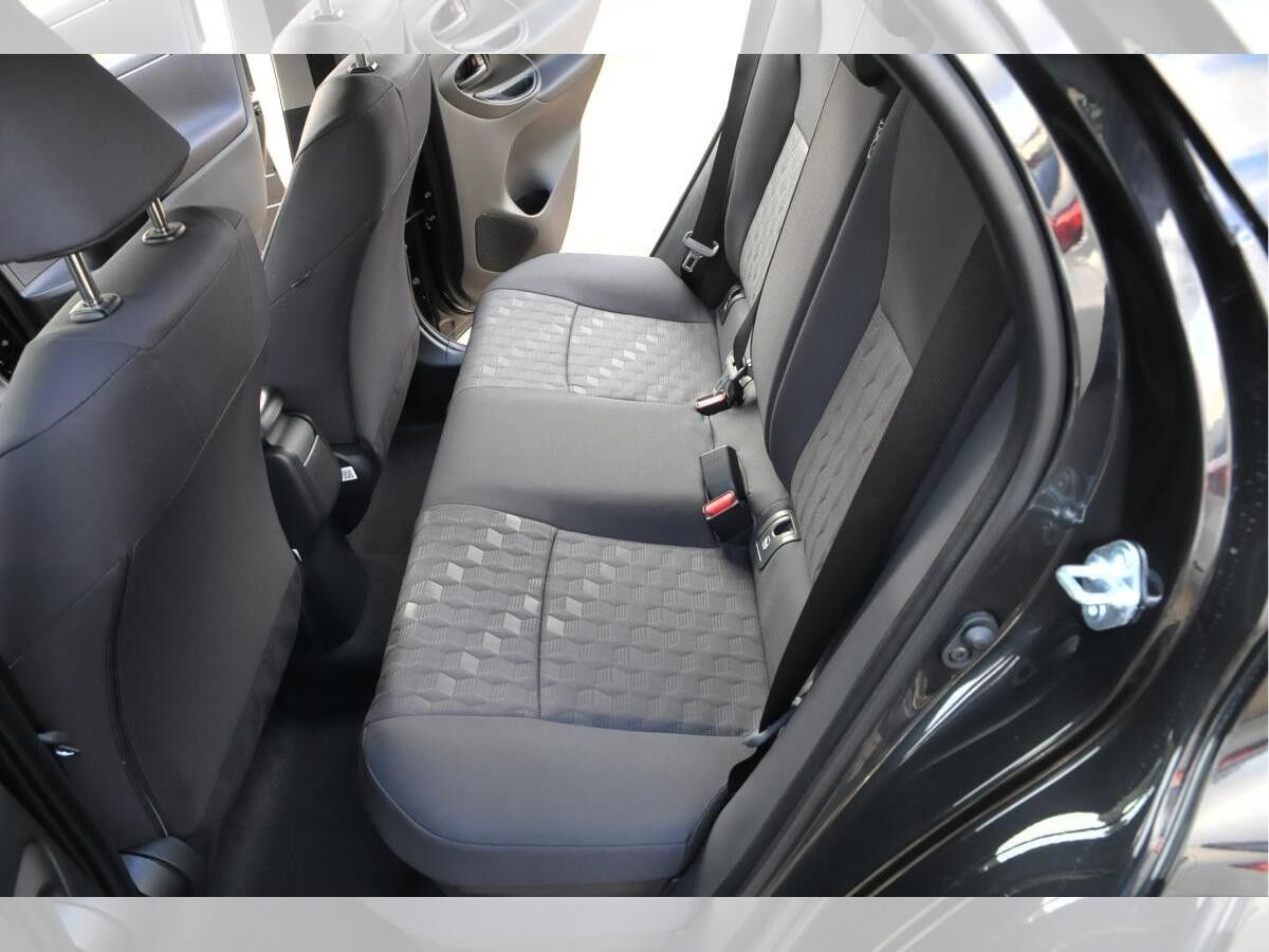 Mazda 2 Hybrid 1.5L VVT-i 116PS Aut. CENTRE-Line ACC R.Kamera