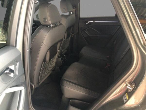 Audi Q3 S-Line 45 TFSI qu 20 AHK PANO STHZ 5J.GAR.