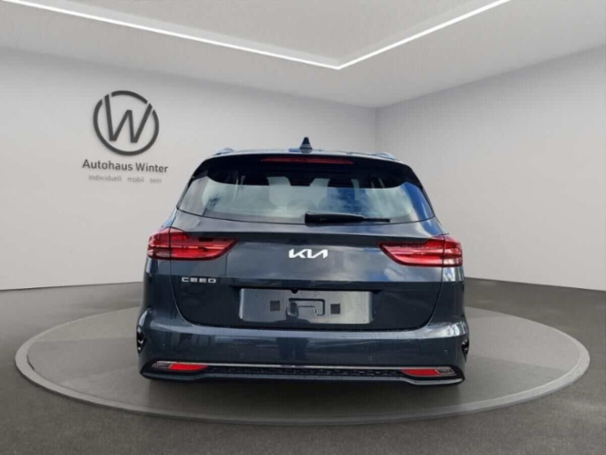 Kia Ceed SW Ceed Sportswagon 1,0 Vision Komfort Klimaaut Nav