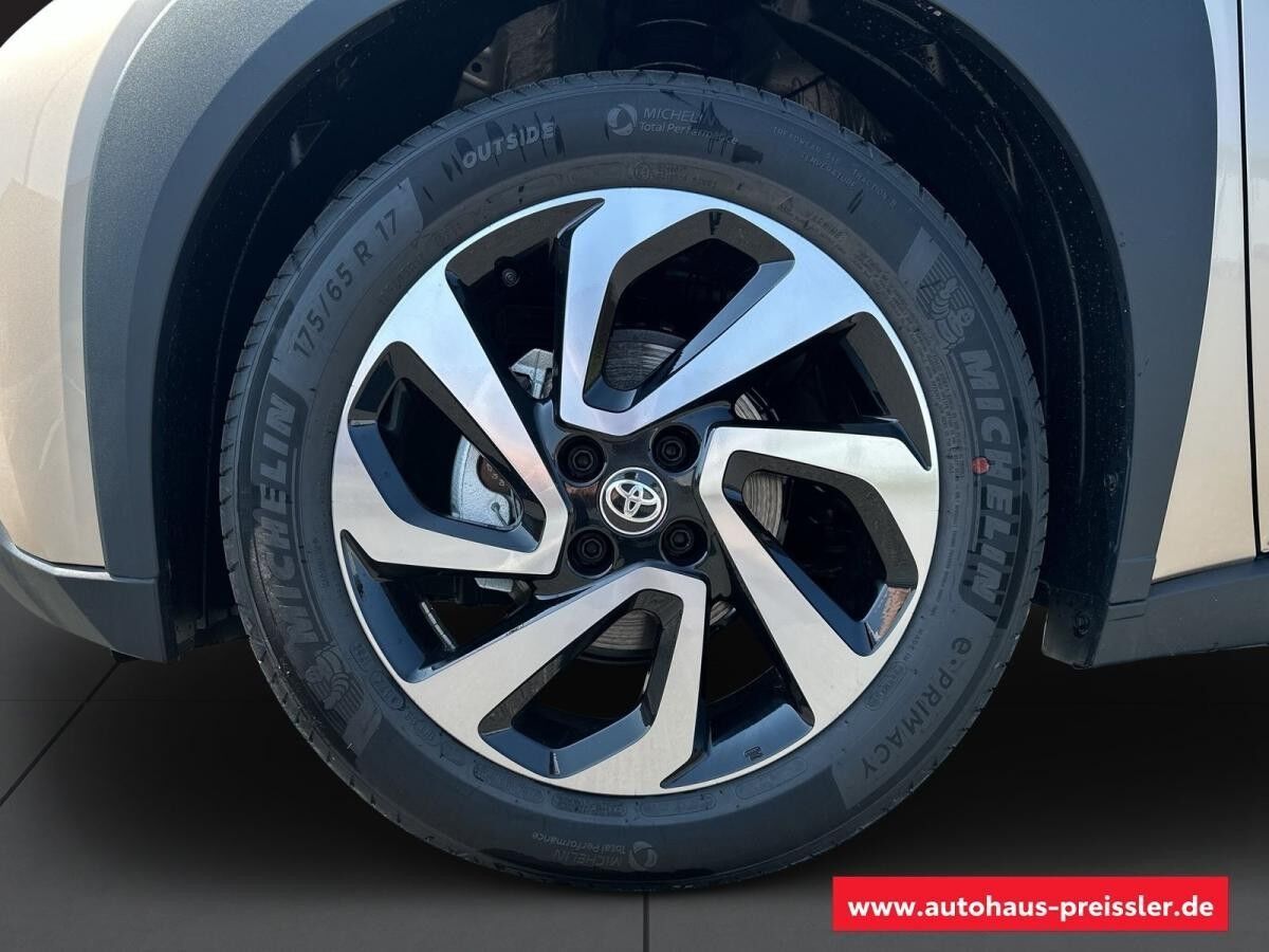 Toyota Aygo X Teamplayer + Komfort Paket + LED Paket