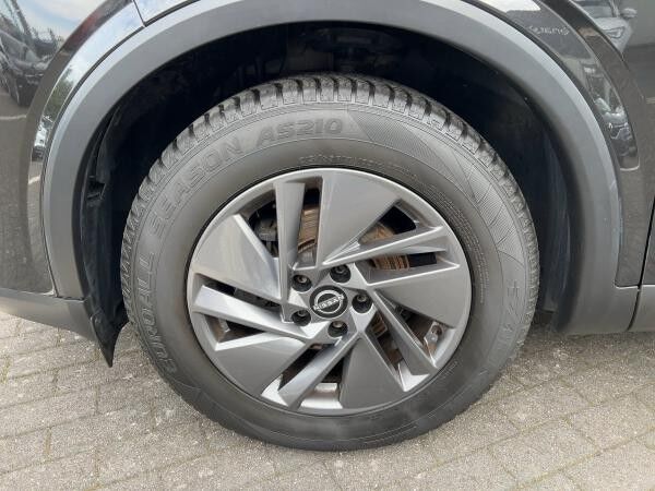 Nissan Qashqai 1.3 DIG-T MHEV Kamera Navi Klima