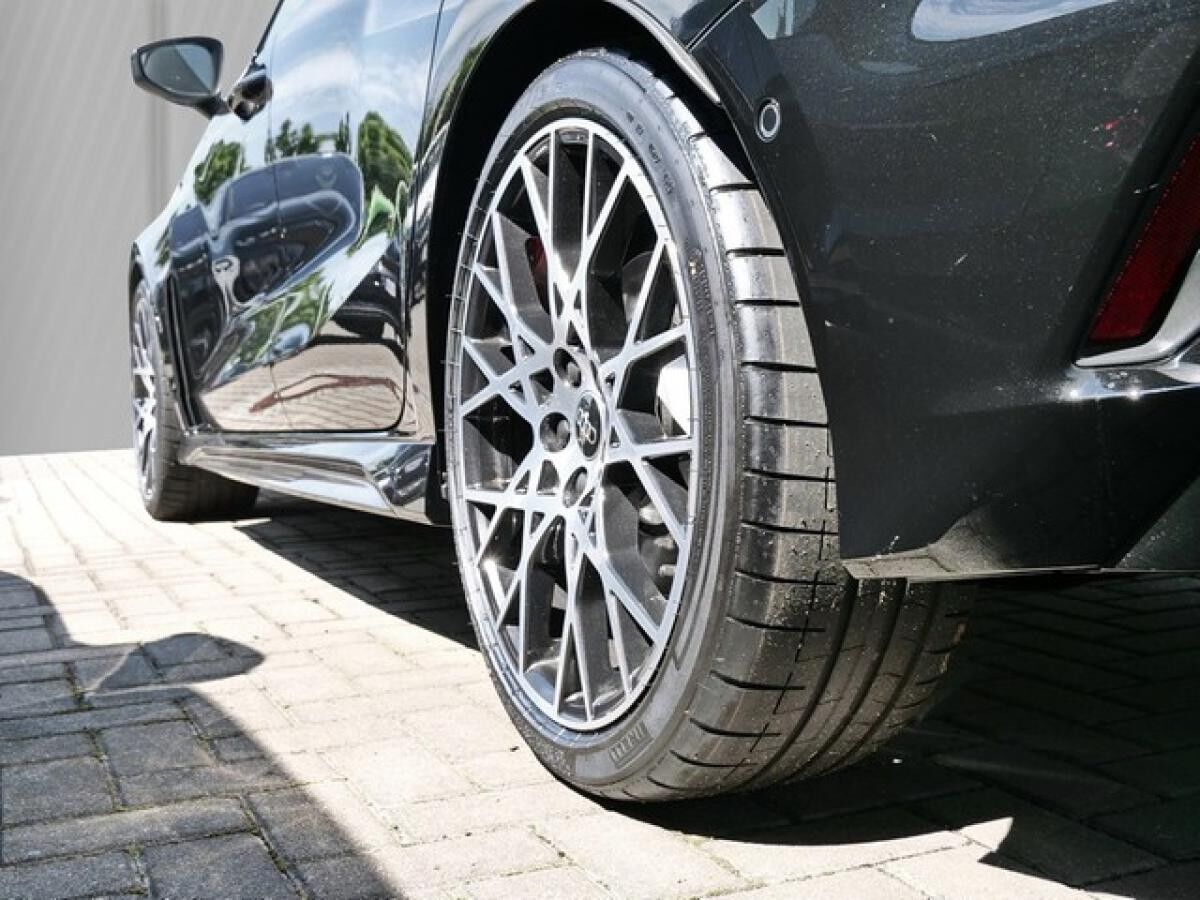 Audi RS3 UPE br. 88.965,- Sportback S tronic /