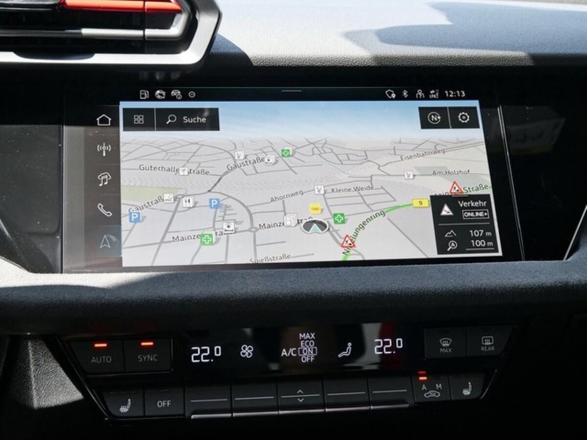 Audi RS3 UPE br. 88.965,- Sportback S tronic /