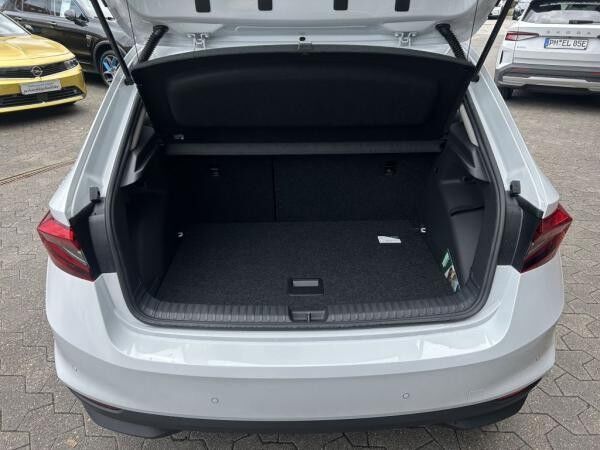 Skoda Fabia 1.0 TSI Selection+ACC+Kessy+AHZV