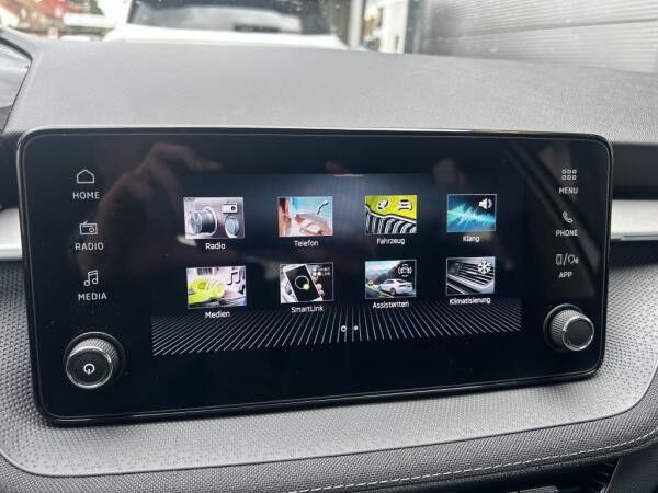 Skoda Fabia 1.0 TSI Selection+ACC+Kessy+AHZV