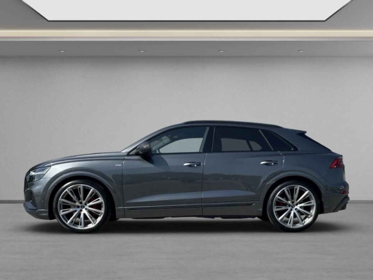 Audi Q8 50 TDI qu Matrix AHK Memory HuD Pano Standhzg