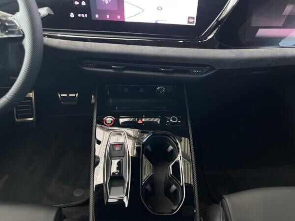 Audi A5 Limousine e-hybrid quattro S tronic/Tech pro/ HuD / AHK