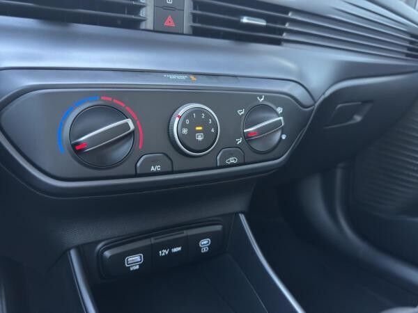 Hyundai i20 Select//LAGERAHRZEUG-SOFORT VERFÜGBAR - JETZT SICHERN!