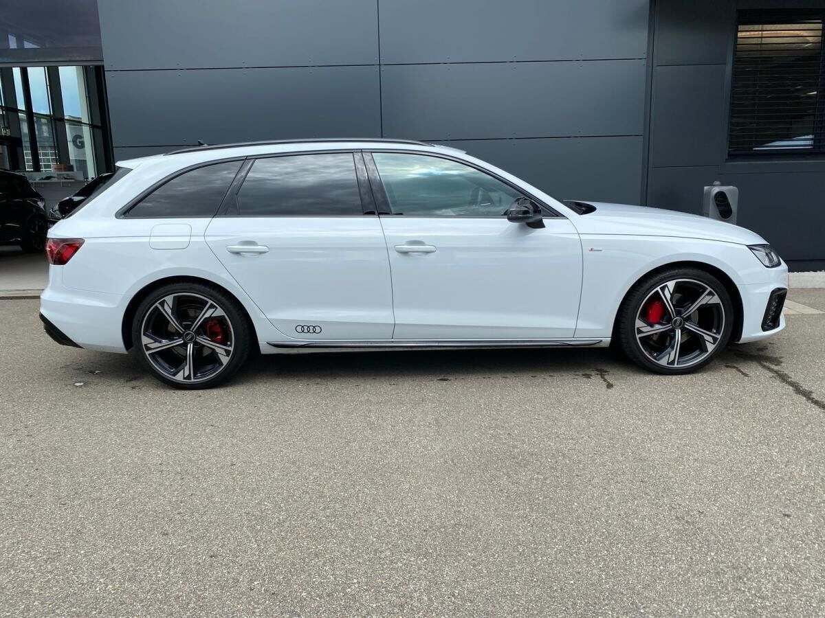 Audi A4 Avant 40 TDI quattro S line competition+ AHK Audi A4 Avant 40 TDI quattro S line competition+ AHK
