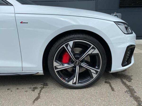 Audi A4 Avant 40 TDI quattro S line competition+ AHK
