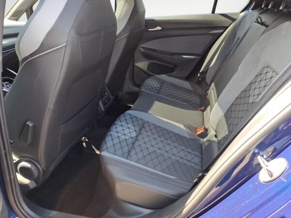Volkswagen Golf VIII R-Line,  AppConnect, sofort verfübar