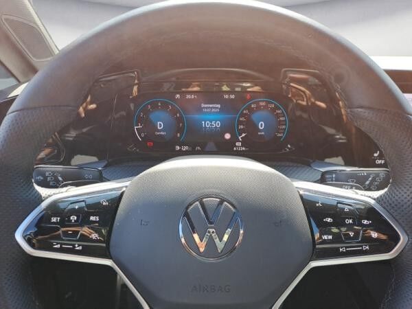 Volkswagen Golf VIII R-Line,  AppConnect, sofort verfübar