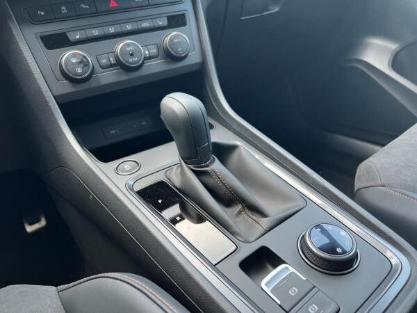 Cupra Ateca VZ 2.0 TSI (300PS) 4 DRIVE✅AHK schwenkbar✅SOFORT VERFGÜBAR✅AKRAPOVIC