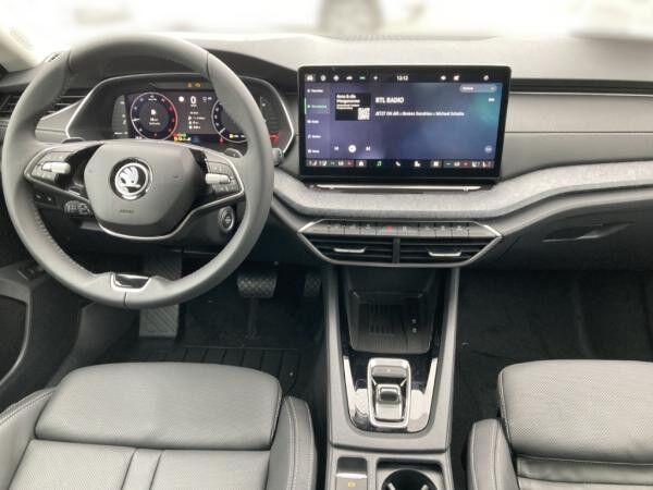 Skoda Octavia Combi Selection 2.0 TDI DSG -SOFORT VERFÜGBAR-