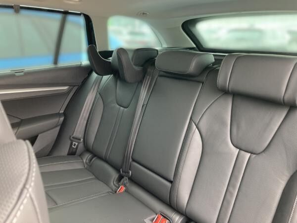 Skoda Octavia Combi Selection 2.0 TDI DSG -SOFORT VERFÜGBAR-