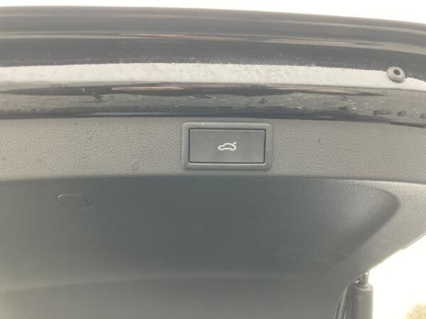 Skoda Octavia Combi Selection 2.0 TDI DSG -SOFORT VERFÜGBAR-