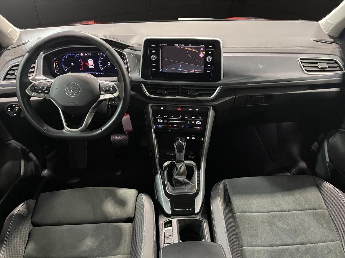 Volkswagen T-Roc Style 1.5 TSI*NAV*DSG*IQ DRIVE*ACC*CAM*LED Volkswagen T-Roc Style 1.5 TSI*NAV*DSG*IQ DRIVE*ACC*CAM*LED