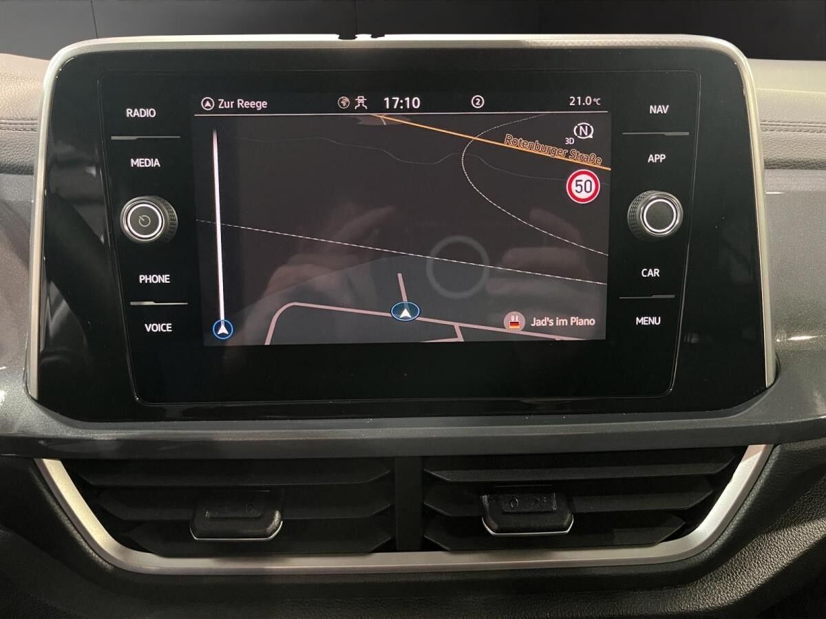 Volkswagen T-Roc Style 1.5 TSI*NAV*DSG*IQ DRIVE*ACC*CAM*LED Volkswagen T-Roc Style 1.5 TSI*NAV*DSG*IQ DRIVE*ACC*CAM*LED