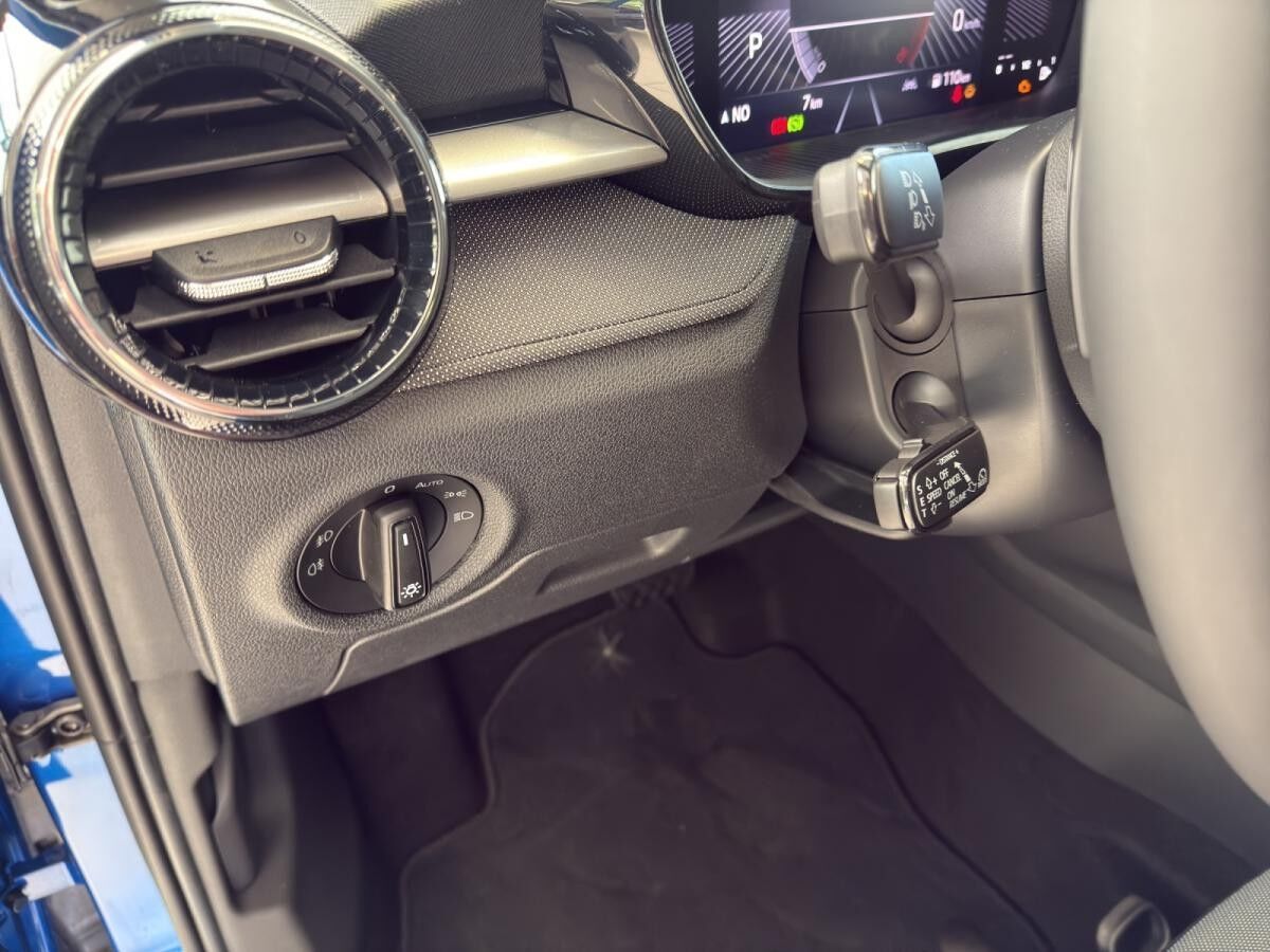 Skoda Fabia Tour SOFORT VERFÜGBAR ACC AUT Kamera DynLicht PDC