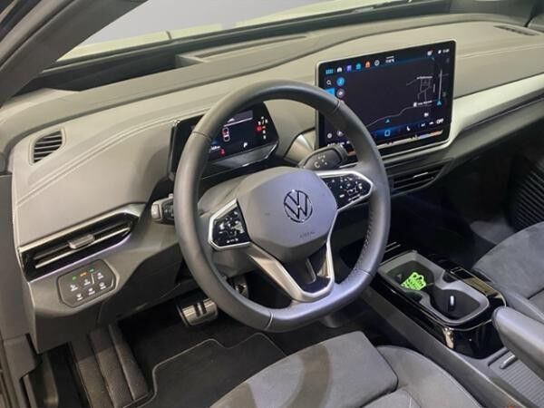 Volkswagen ID.4 Pro Performance Move h / Navi STHZ AHK