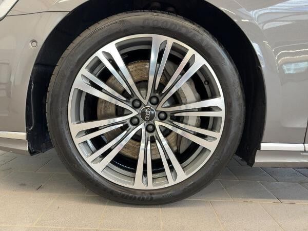 Audi A8 60 TFSIe quattro HD Matrix Memory Luft Kamera
