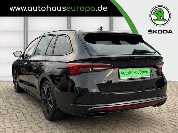 Skoda Octavia Combi RS 2,0 TSI 195 kW 7-Gang-DSG