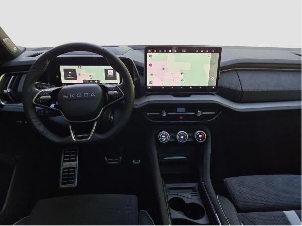 Skoda Kodiaq Sportline TDI DSG Pano 360°