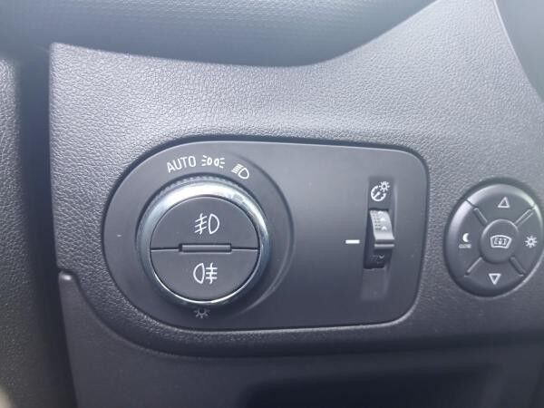 Opel Crossland 1.2T Navi,Alcantara,HeadUp-Display