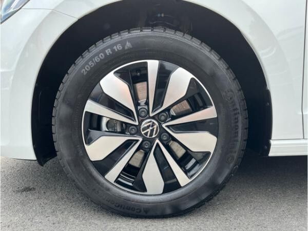 Volkswagen Touran Move 1.5 TSI DSG / 7-Sitze, LED, AHK, RFK