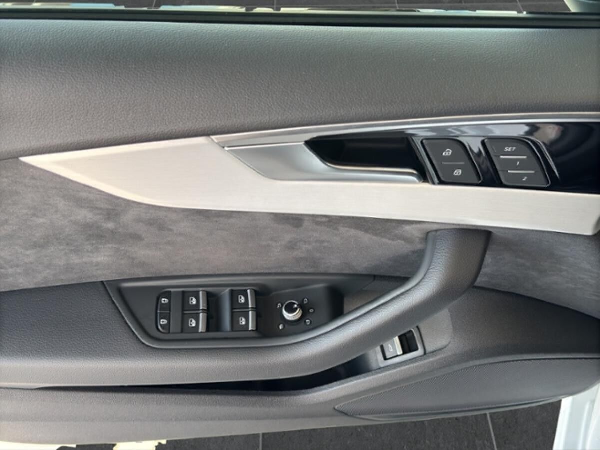 Audi S5 TDI 251(341) kW(PS) tiptronic*Edition*Headup*Matrix*AHK*