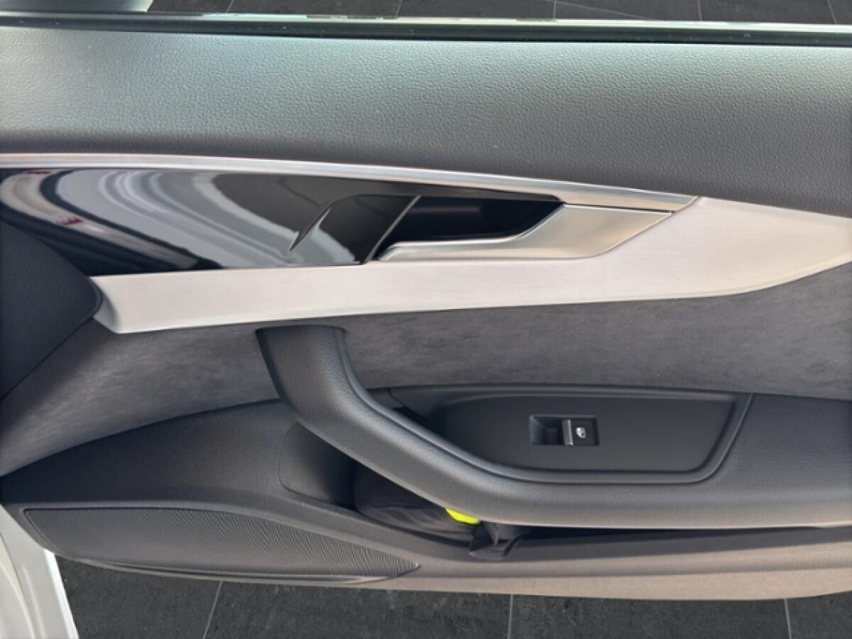 Audi S5 TDI 251(341) kW(PS) tiptronic*Edition*Headup*Matrix*AHK*