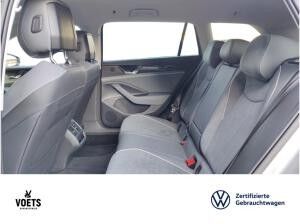 Volkswagen Passat Variant Business 1.5 eTSI DSG LED+SHZ+App-Connect