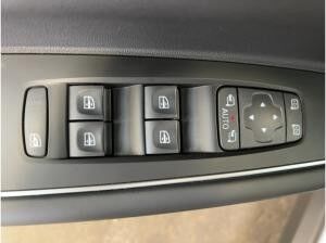 Renault Koleos INITIALE PARIS 4WD 2.0 DCi UPE:53.800,- Renault Koleos INITIALE PARIS 4WD 2.0 DCi UPE:53.800,-