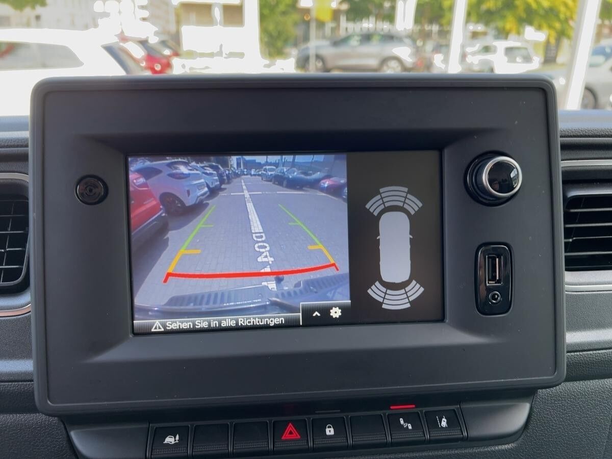 Nissan Interstar L2H2 Automatik AHK SHZ Kamera Navi